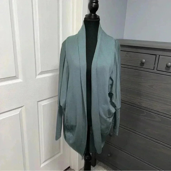 Bryn  Walker Cardigan Size M - Picture 1 of 5